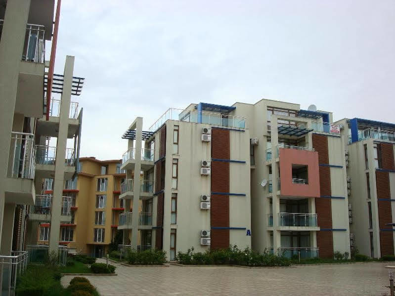 Sun City Hotel Sunny Beach Exterior photo